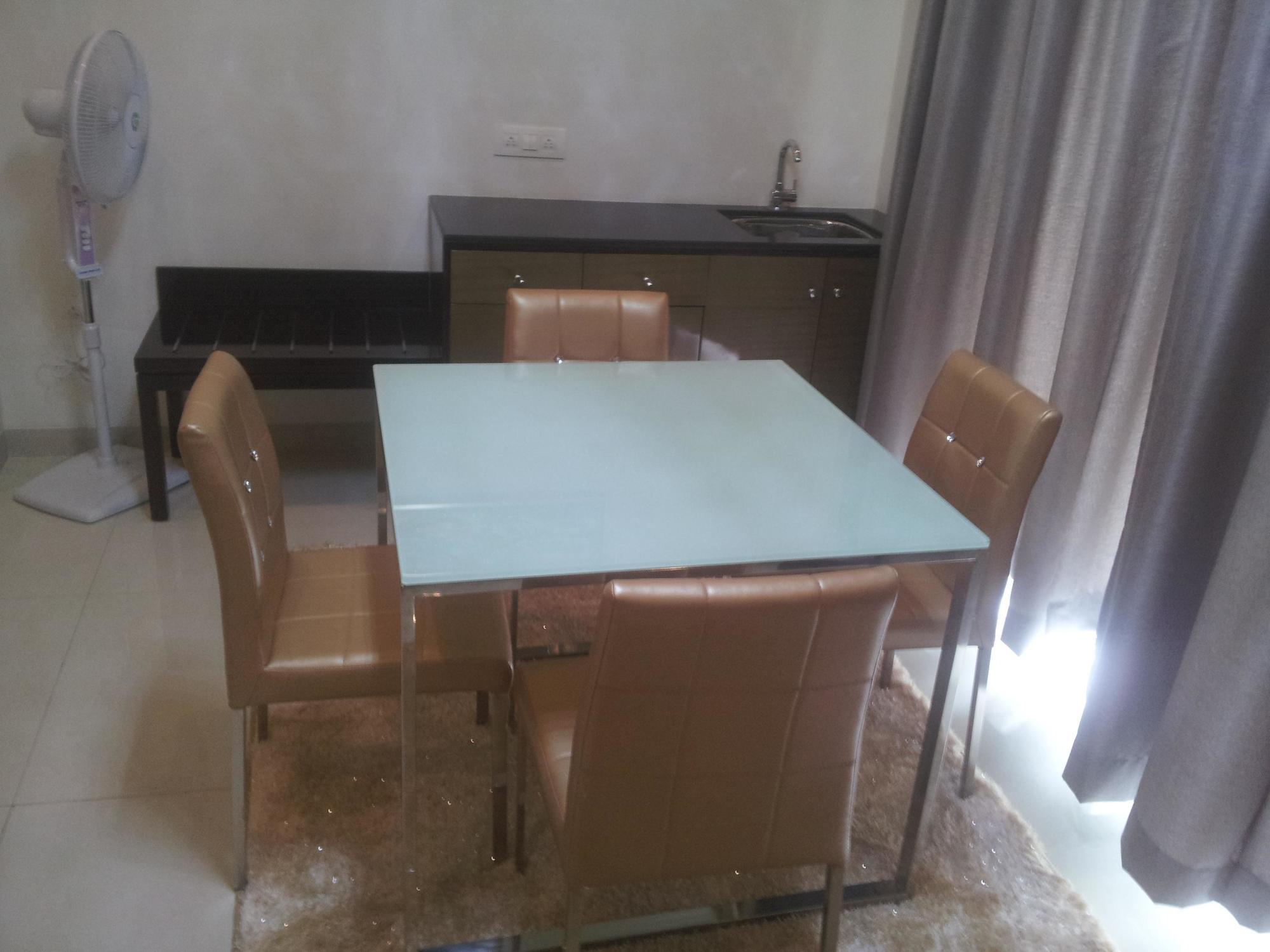 Saffron Hotel Jālna מראה חיצוני תמונה